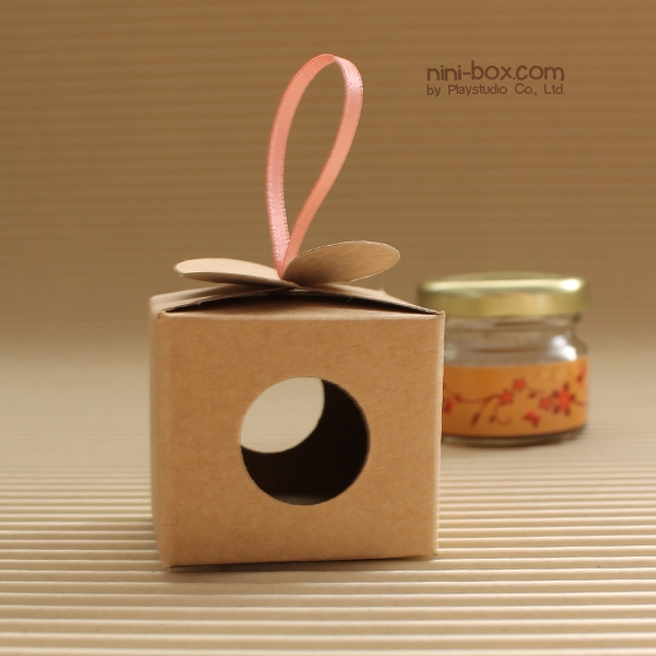 little bee { honey box }