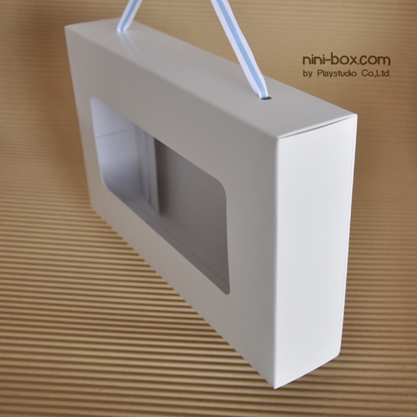 frame { window box } frame { window box }