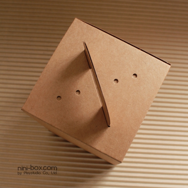 nini { cookie box } nini { cookie box }