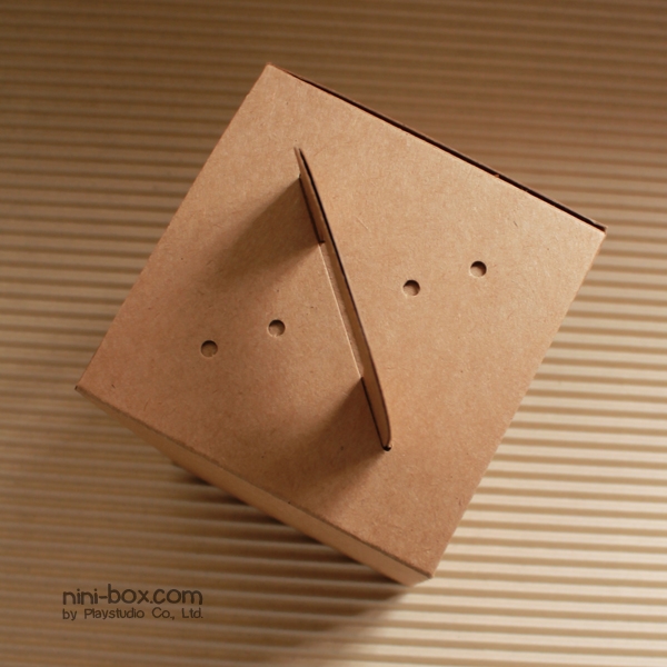 nini { cookie box }