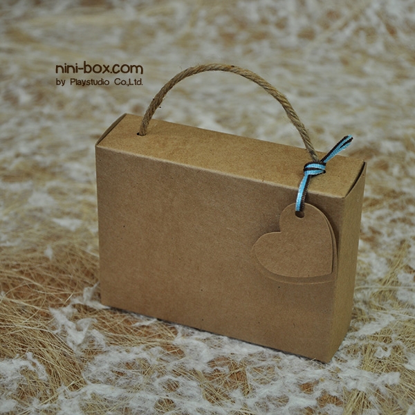 amy { product box } *PRE-ORDER amy { product box } *PRE-ORDER