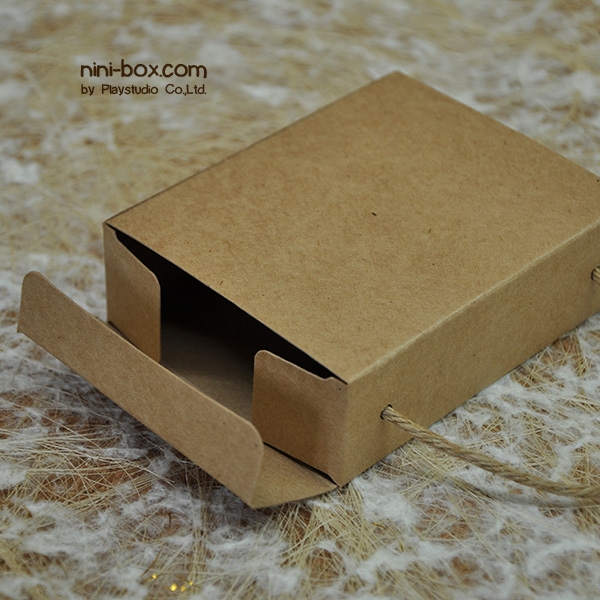 amy { product box } *PRE-ORDER amy { product box } *PRE-ORDER