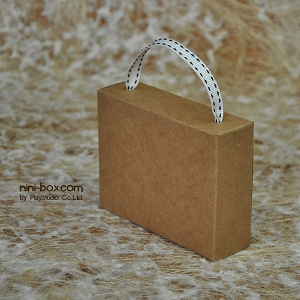 amy { product box } *PRE-ORDER amy { product box } *PRE-ORDER