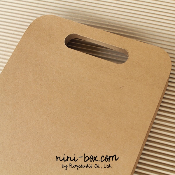 lily { kraft bag } lily { kraft bag }