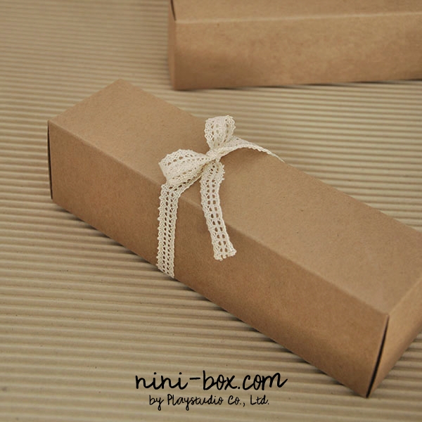 Mary { gift box }