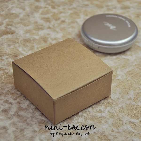 pat { product box }