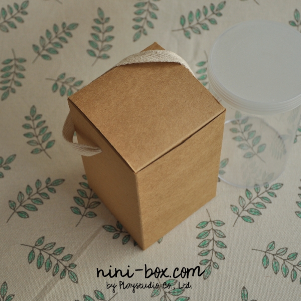 Jenny { handle box }