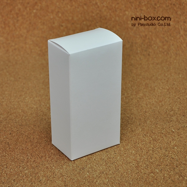 ann { 7.6x5x14.7 cm } /white/ ann { 7.6x5x14.7 cm } /white/