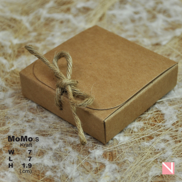 momo series { small premium box } momo series { small premium box }