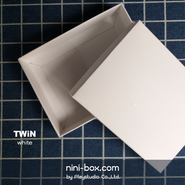twin white { กล่องฝาครอบ } twin white { กล่องฝาครอบ }