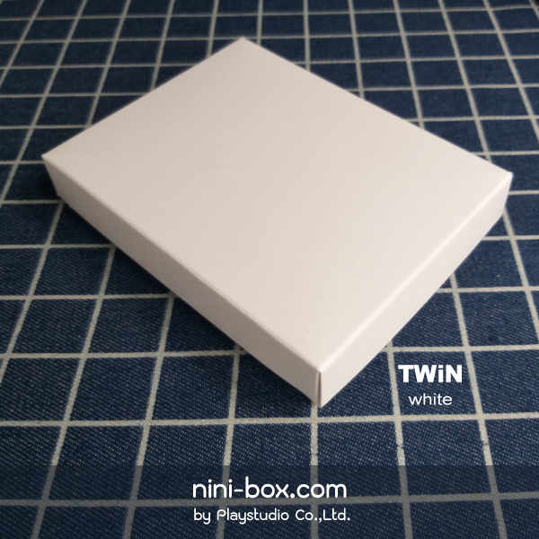 twin white { กล่องฝาครอบ } twin white { กล่องฝาครอบ }