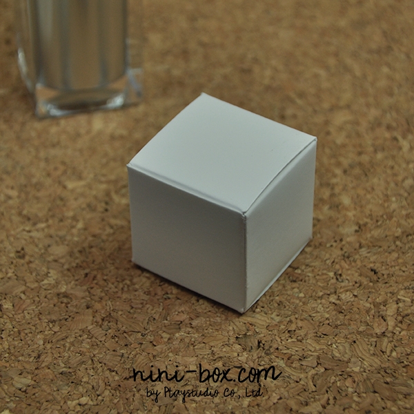 tao { small cube box }